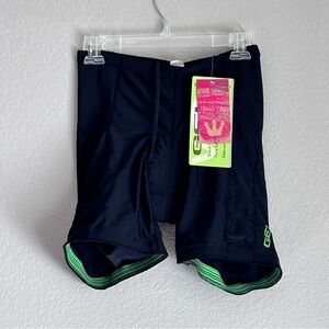 Canari NWT Women’s Black Cycling Shorts with gel pad L